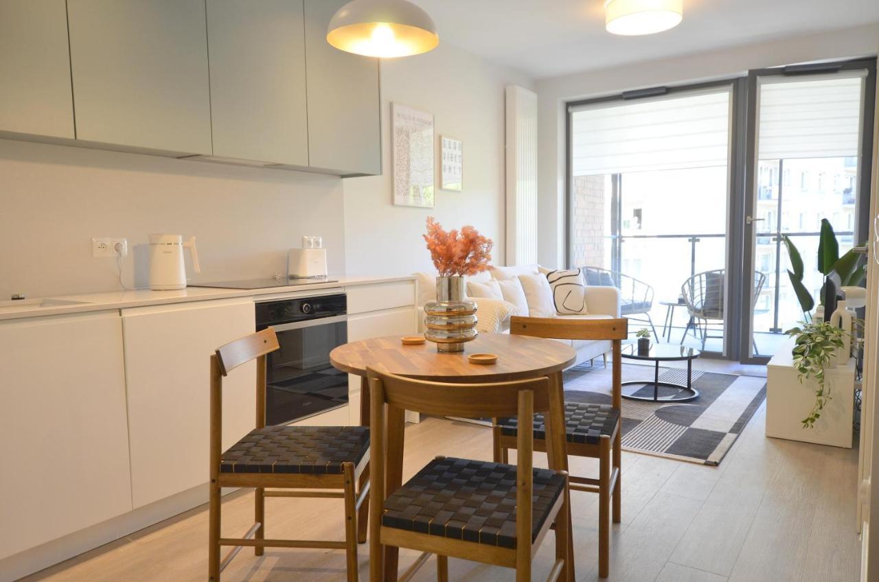 Green Estate Old Town Apartment, Private Parking, Balcony — Photos 3